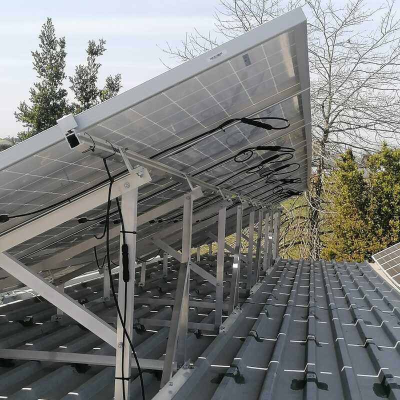 Roof mounted solar panels
